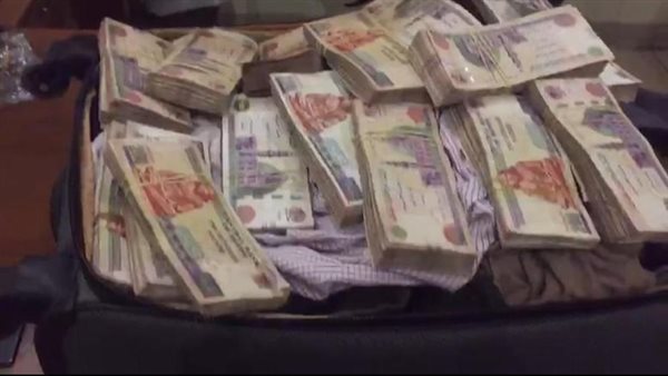 متحصلة من تجارة المخدرات.. ضبط عنصر جنائي غسل 100 مليون جنيه في العقارات والسيارات أخبار مصر - متحصلة من تجارة المخدرات.. ضبط عنصر جنائي غسل 100 مليون جنيه في العقارات والسيارات