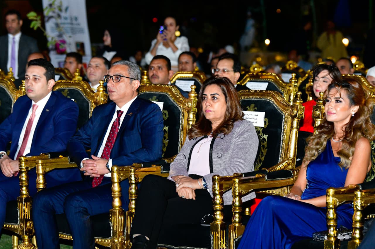 محطة مصر نيوز - افتتاح الدورة الثانية مهرجان الفيوم الدولي لأفلام البيئة بحضور نجوم الفن