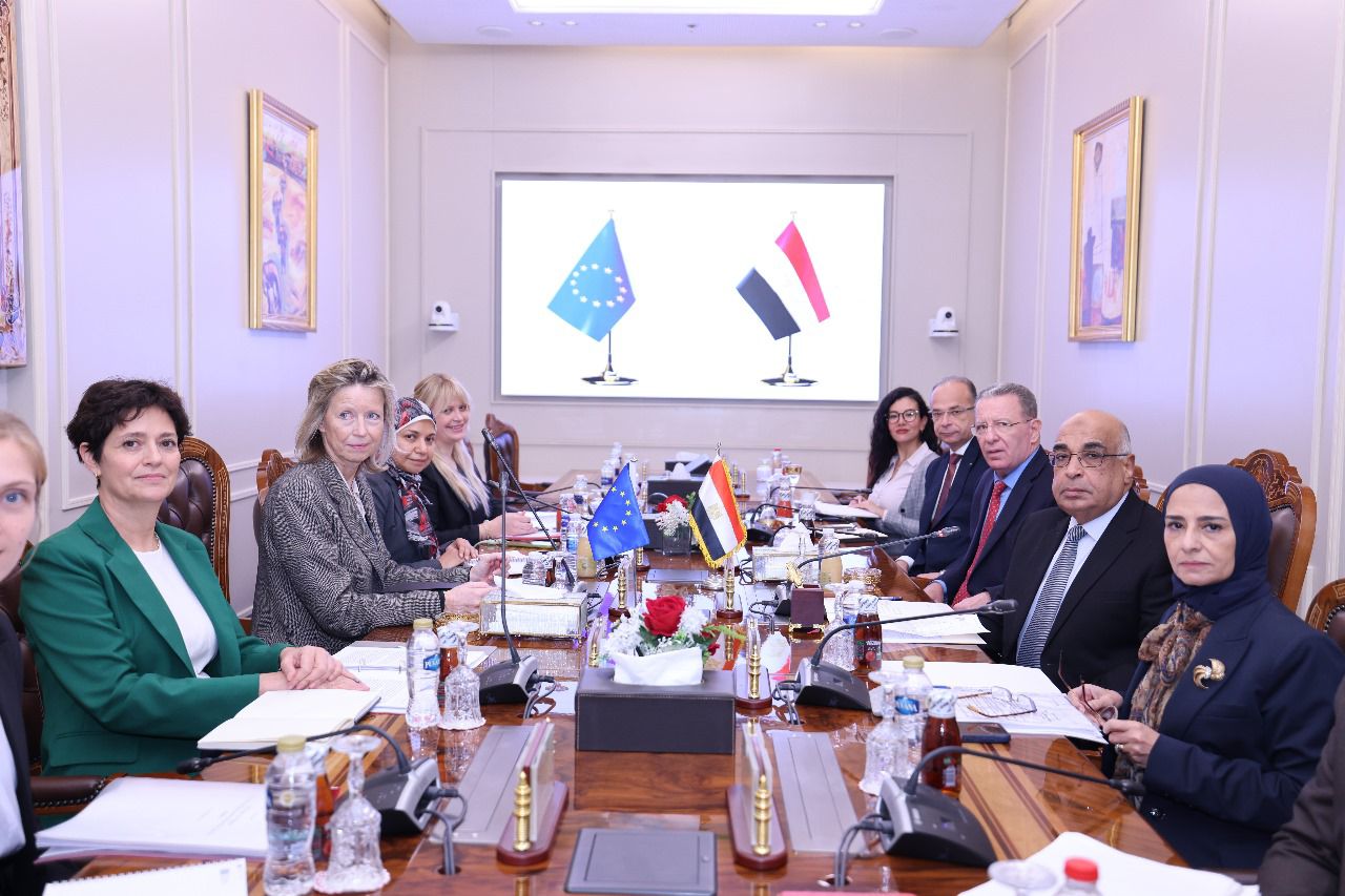 أخبار مصر - وزير العدل يستقبل ممثلة الاتحاد الأوربي لحقوق الإنسان  