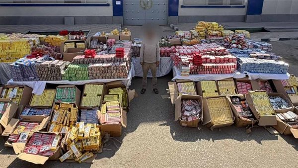 بحوزته 5 ملايين قطعة.. ضبط شخص بتهمة الإتجار في الألعاب النارية بأسيوط أخبار مصر - بحوزته 5 ملايين قطعة.. ضبط شخص بتهمة الإتجار في الألعاب النارية بأسيوط