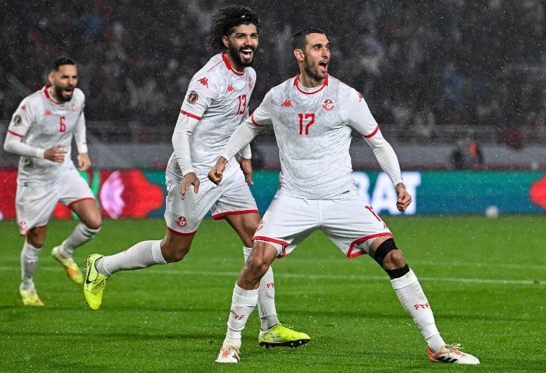 نسور قرطاج يطلقون المشوار بقوة.. تونس تتفوق على أوغندا بثلاثية في أمم أفريقيا 2025 أخبار مصر - نسور قرطاج يطلقون المشوار بقوة.. تونس تتفوق على أوغندا بثلاثية في أمم أفريقيا 2025