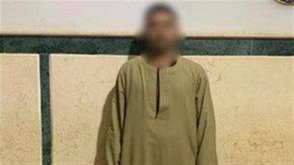خلافات بسبب الجيرة.. القبض على شخص أطلق أعيرة نارية أمام أحد المنازل بسوهاج أخبار مصر - خلافات بسبب الجيرة.. القبض على شخص أطلق أعيرة نارية أمام أحد المنازل بسوهاج