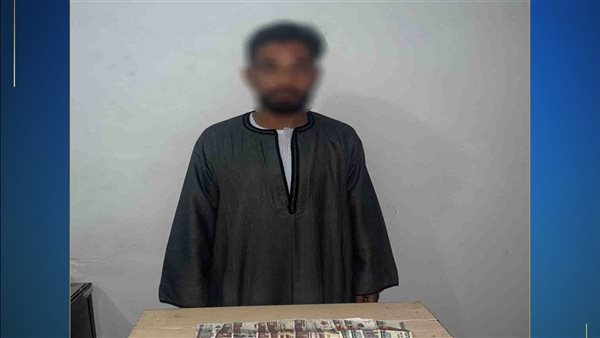 ضبط شخص لاتهامه بتجميع بطاقات الناخبين وحثهم على التصويت لمرشح بمقابل مادي في قنا أخبار مصر - ضبط شخص لاتهامه بتجميع بطاقات الناخبين وحثهم على التصويت لمرشح بمقابل مادي في قنا