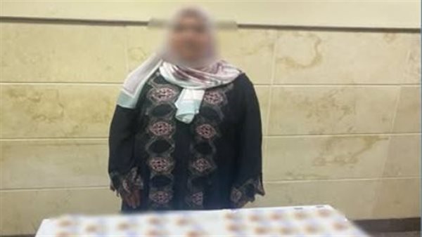 القبض على سيدة لاتهامها بتوجيه المواطنين للتصويت لصالح مرشح برلماني في البحيرة أخبار مصر - القبض على سيدة لاتهامها بتوجيه المواطنين للتصويت لصالح مرشح برلماني في البحيرة