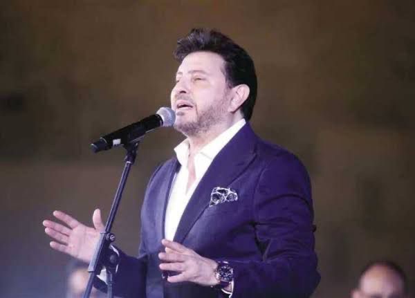 محطة مصر نيوز - هاني شاكر ينفي شائعة المليار: الفن وحده لا يصنع هذه الثروات