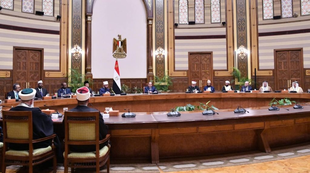 الرئيس السيسي يؤكد على ضرورة صياغة خطاب ديني واعٍ وشامل يواجه التطرف والإرهاب أخبار مصر - الرئيس السيسي يؤكد على ضرورة صياغة خطاب ديني واعٍ وشامل يواجه التطرف والإرهاب