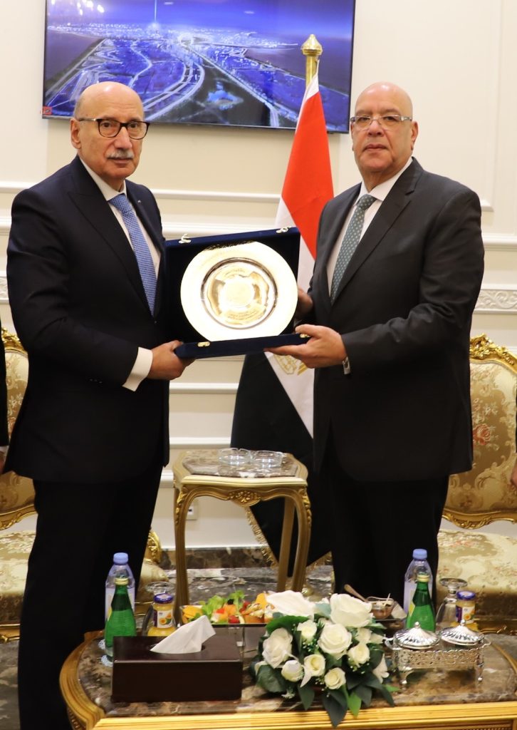 رئيس مجلس القضاء الأعلى يهنئ رئيس مجلس النواب أخبار مصر - رئيس مجلس القضاء الأعلى يهنئ رئيس مجلس النواب