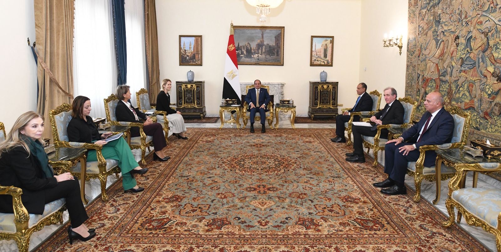 أخبار مصر والعالم لحظة بلحظة - الرئيس السيسي يستقبل الممثلة العليا للشؤون الخارجية والسياسة الأمنية للاتحاد الأوروبي