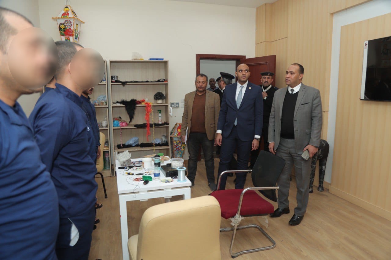 أخبار مصر - النيابة العامة تُجري تفتيشًا لمركز إصلاح وتأهيل أخميم