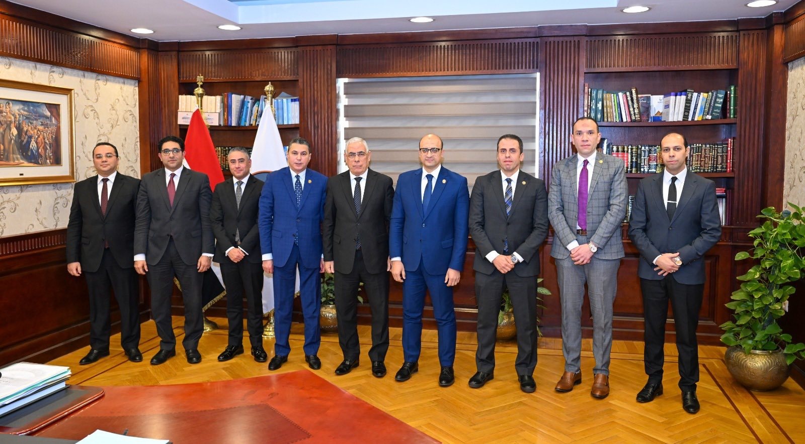 أخبار مصر - النائب العام يستقبل رئيس الاستئناف لنيابة استئناف قنا والمحامين العموم الأُول