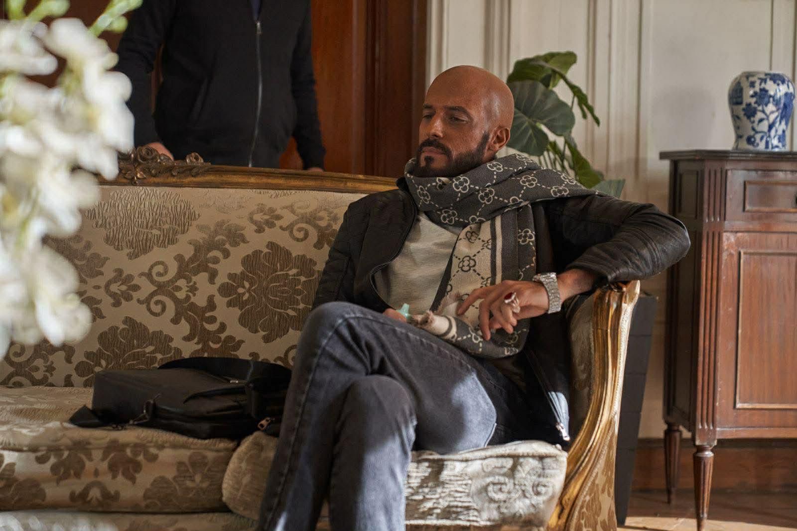 محطة مصر نيوز - صراعات وانقسامات في «فن الحرب».. يوسف الشريف يواجه تمرد فريقه ويبدأ معركة تبرئة والده