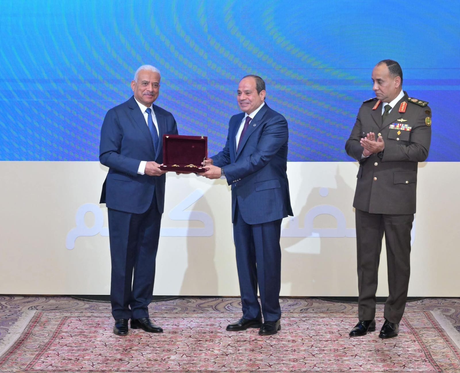 محطة مصر نيوز - الرئيس السيسي يشهد حفل تكريم الفريق أول عبد المجيد صقر وزير الدفاع السابق