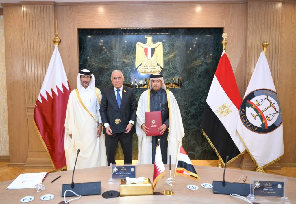 أخبار مصر - النائب العام يستقبل نظيره القطري ويشهدان توقيع مذكرة تعاون في مجال التدريب وبناء القدرات