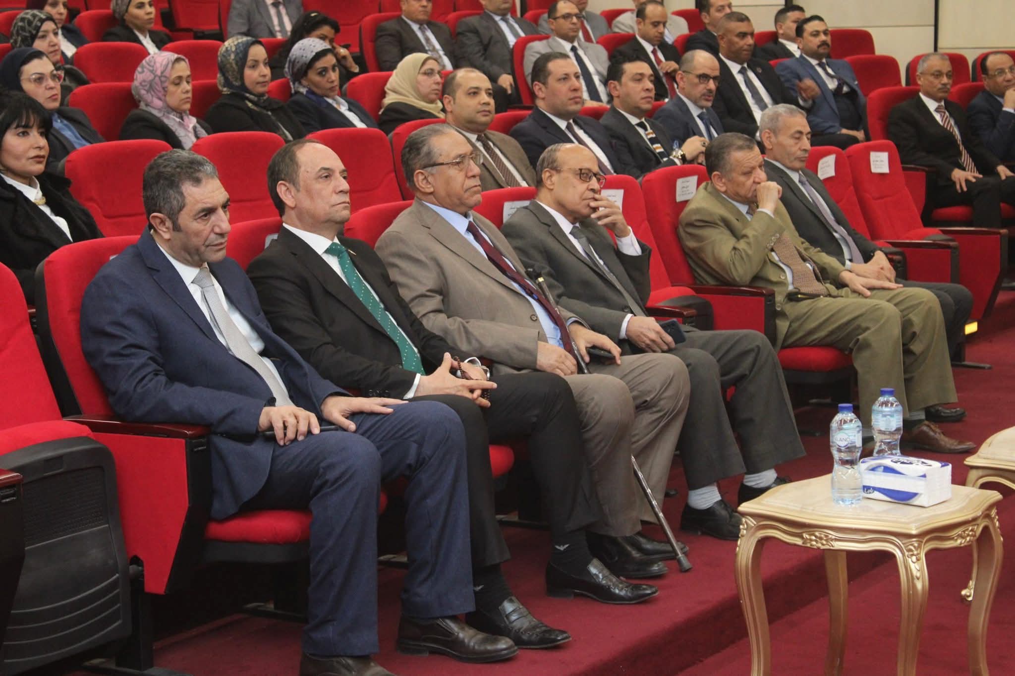 أخبار مصر والعالم لحظة بلحظة - رئيس هيئة النيابة الإدارية يشهد الاجتماع السنوي للمكتب الفني لشئون التأديب
