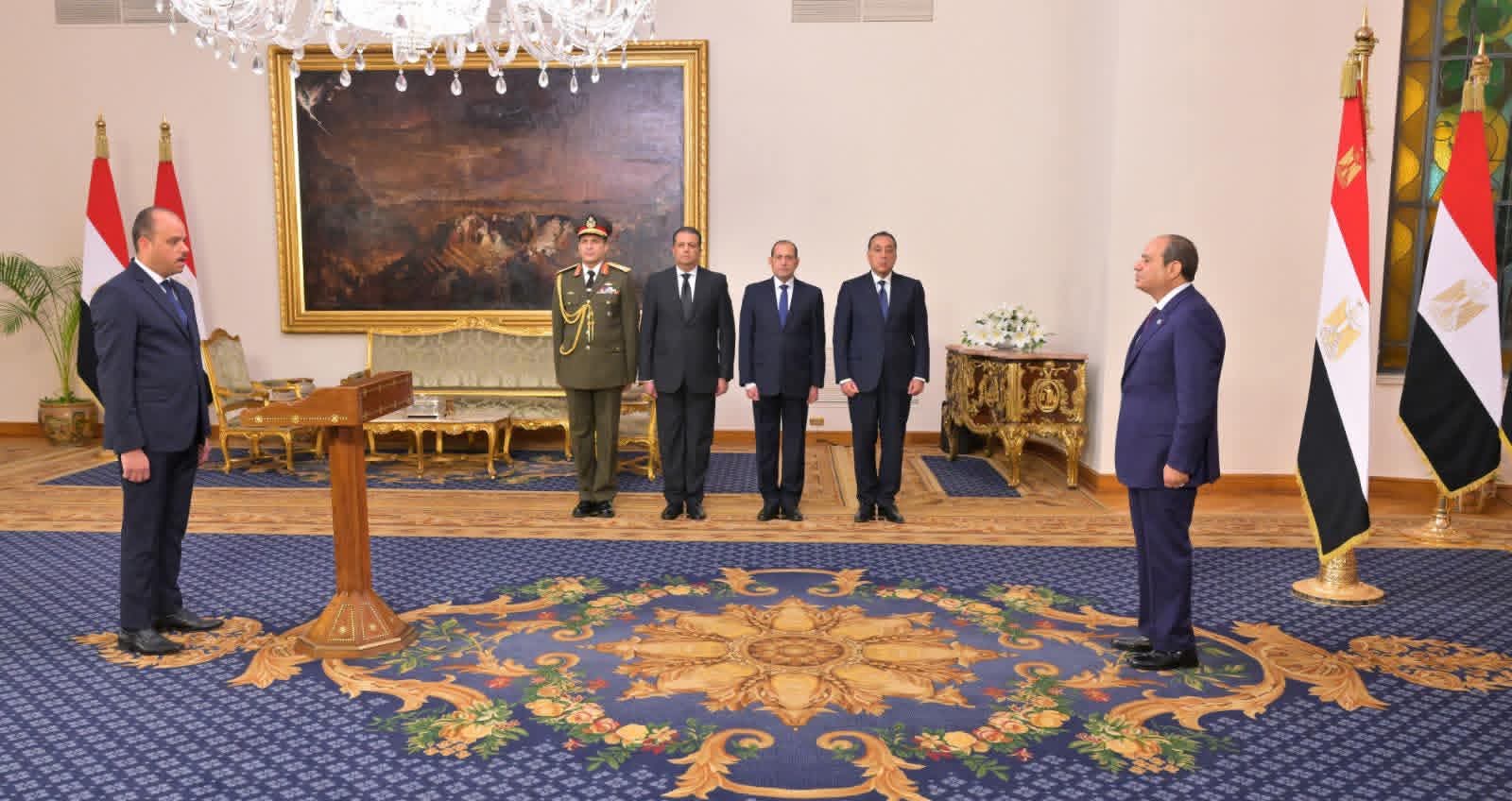 محطة مصر نيوز - الرئيس السيسي يشهد أداء المحافظين ونواب المحافظين الجدد اليمين الدستورية