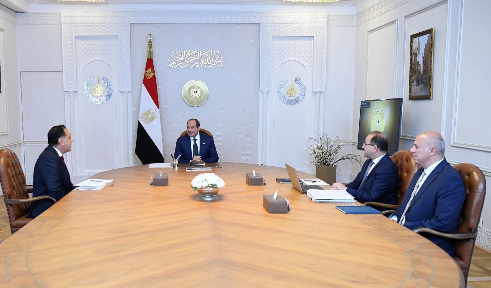 أخبار مصر والعالم لحظة بلحظة - هدية الرئيس.. حزمة جديدة للحماية الاجتماعية خلال أيام