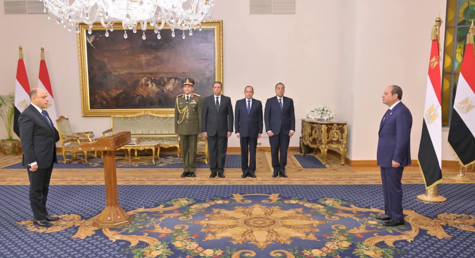 محطة مصر نيوز - الرئيس السيسي يشهد أداء المحافظين ونواب المحافظين الجدد اليمين الدستورية