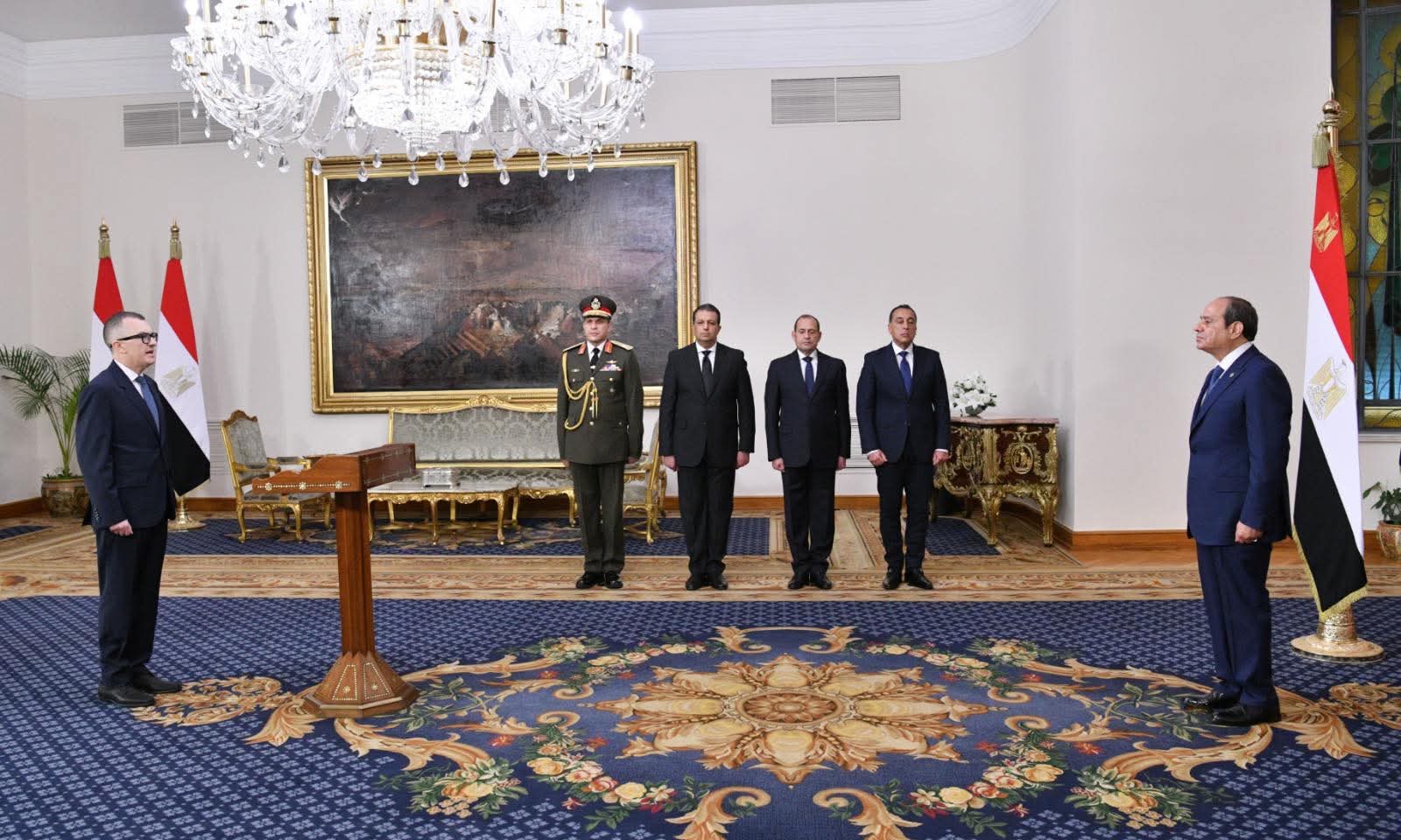 محطة مصر نيوز - الرئيس عبد الفتاح السيسي يشهد آداء اليمين الدستورية للوزراء الجدد