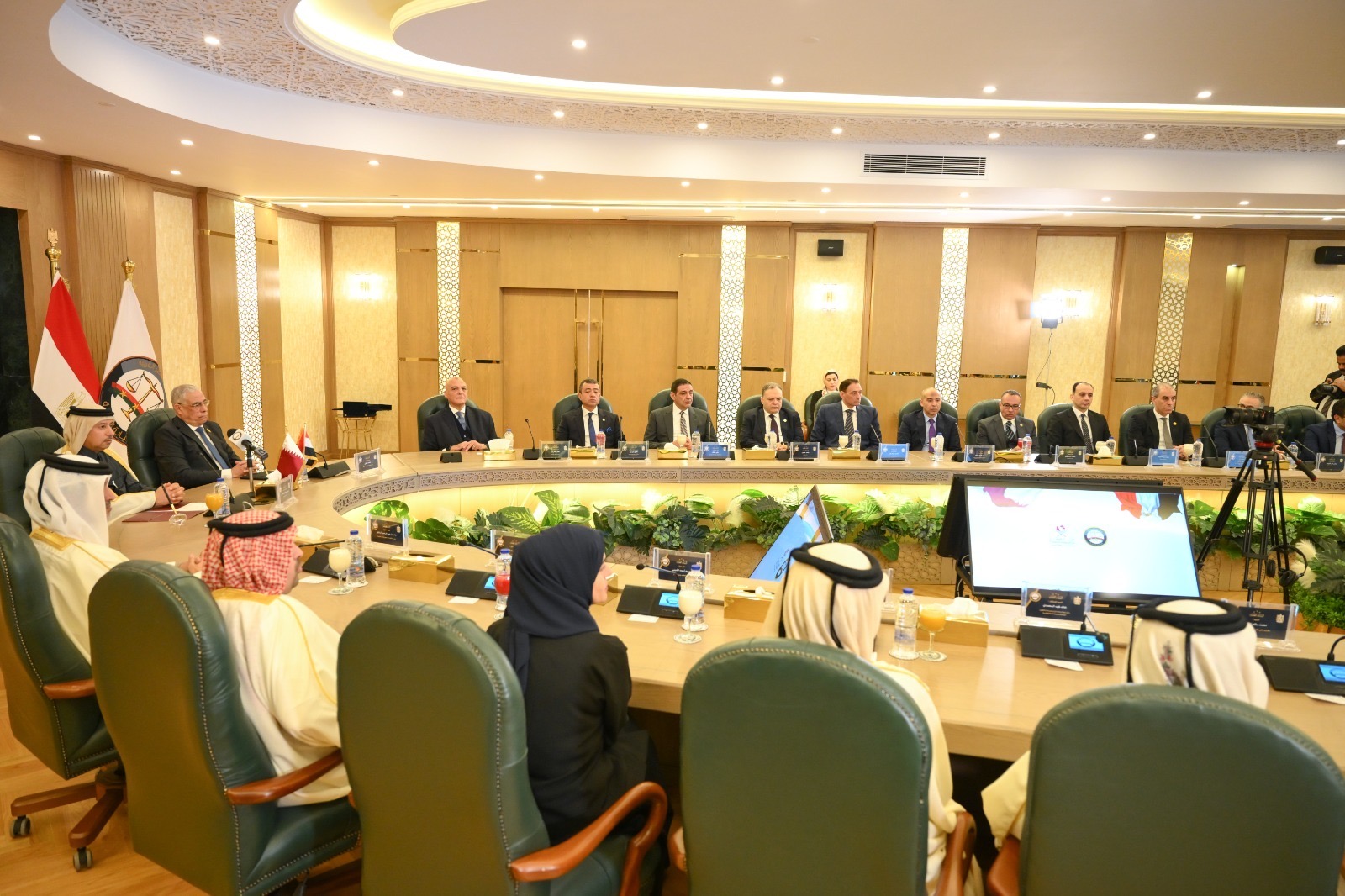 أخبار مصر - النائب العام يستقبل نظيره القطري ويشهدان توقيع مذكرة تعاون في مجال التدريب وبناء القدرات