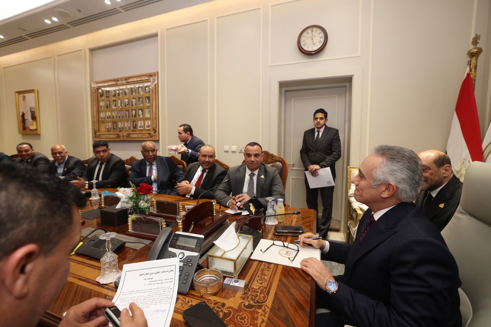 محطة مصر نيوز - المستشار محمود الشريف وزير العدل يلتقي عدداً من أعضاء مجلسي النواب والشيوخ