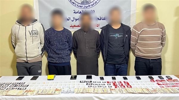 ارتكبوا 7 وقائع مماثلة.. ضبط المتهمين بالنصب على المواطنين للاستيلاء على أموالهم في المنيا أخبار مصر - ارتكبوا 7 وقائع مماثلة.. ضبط المتهمين بالنصب على المواطنين للاستيلاء على أموالهم في المنيا
