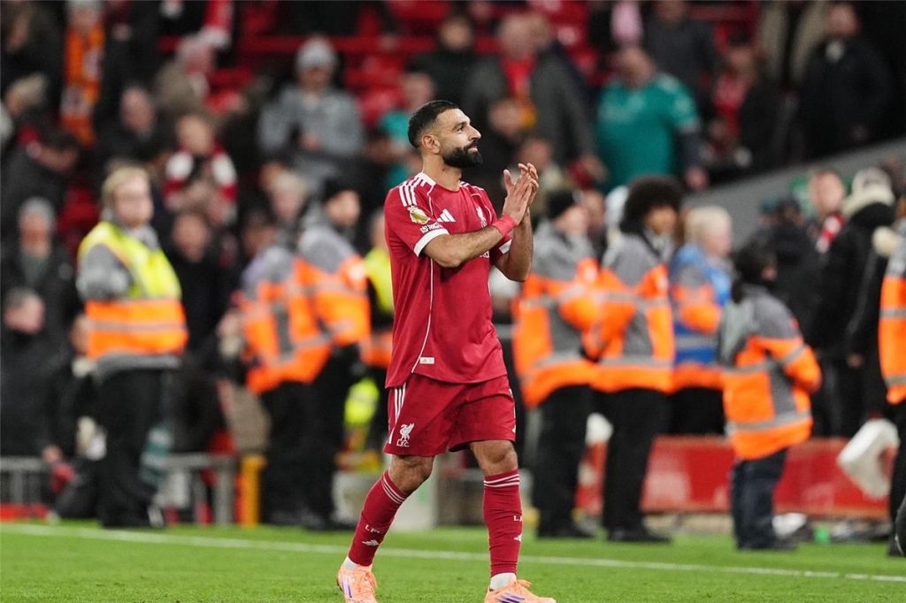 أخبار مصر والعالم لحظة بلحظة - محمد صلاح يودع ليفربول برسالة مؤثرة