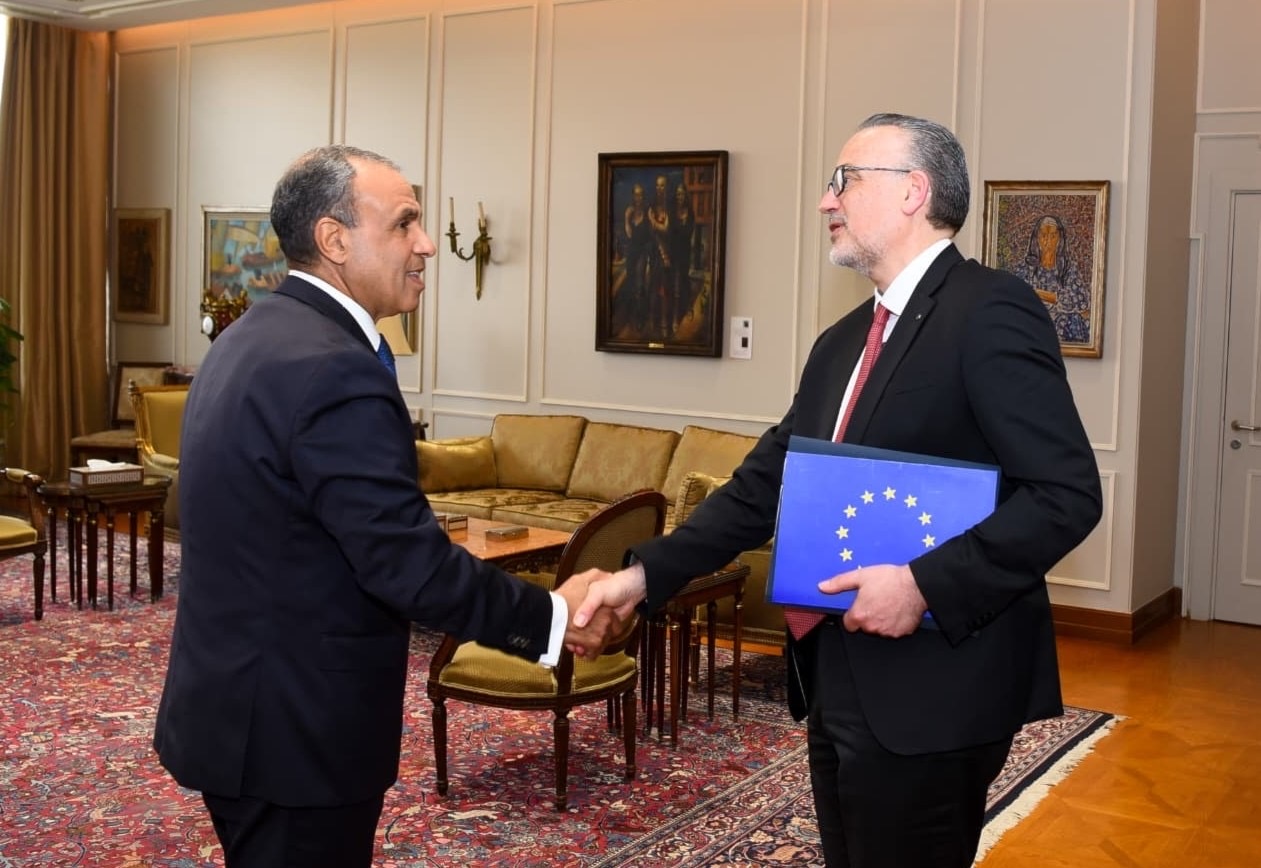 محطة مصر نيوز - وزير الخارجية المصري يستقبل وفد من البنك الأوروبي للاستثمار
