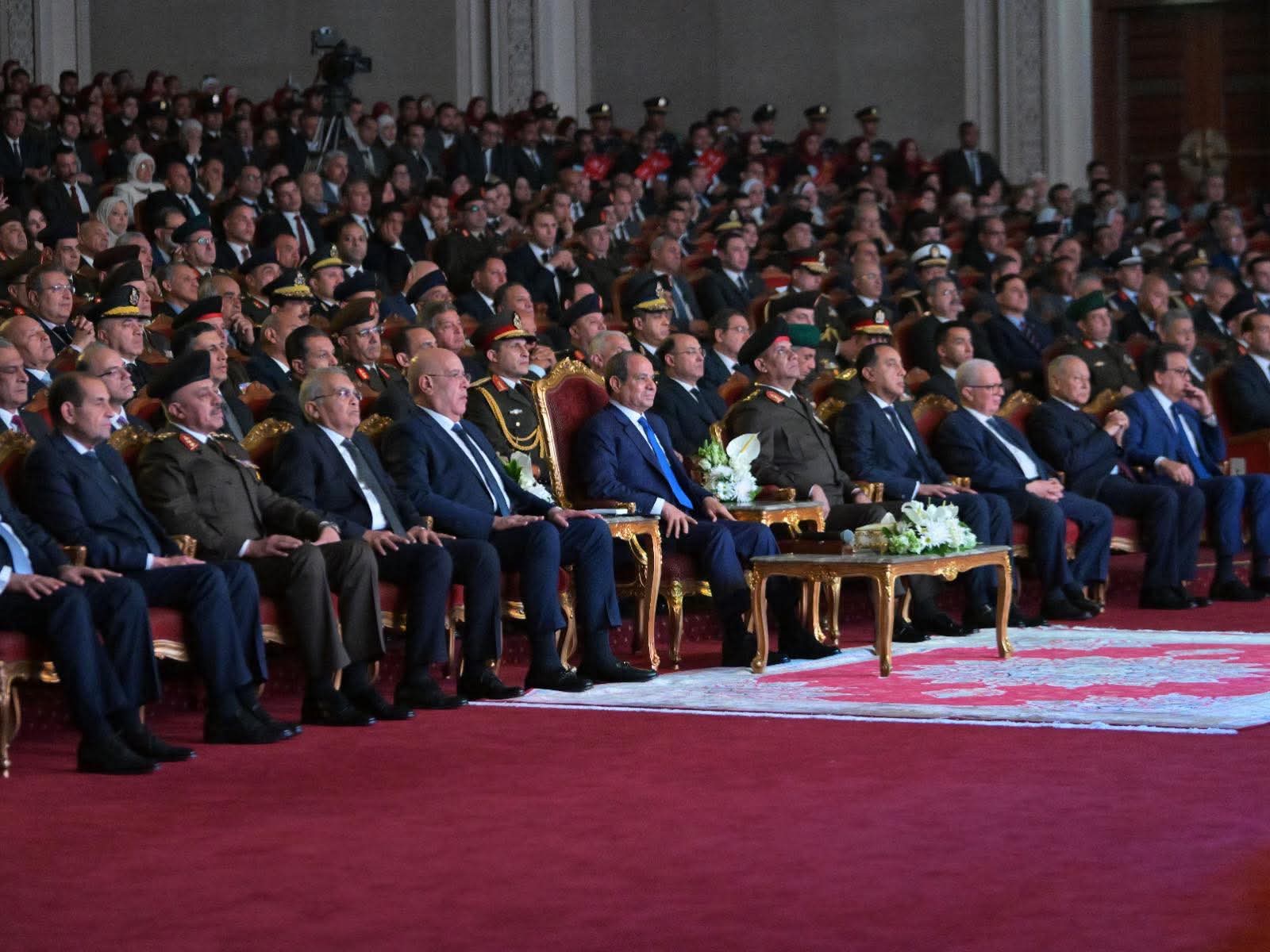 محطة مصر نيوز - الرئيس عبد الفتاح السيسي يَشهد فعاليات الندوة التثقيفية الـ 43، التي تنظمها القوات المسلحة