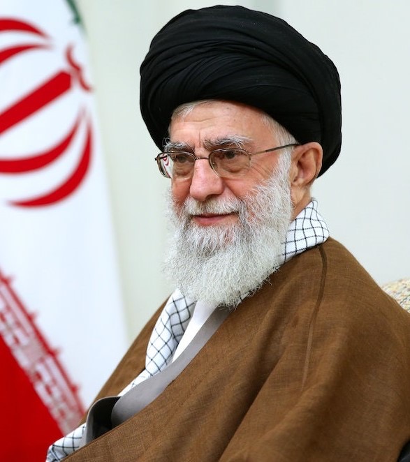 إعلام عبري: العثور على جثمان المرشد الإيراني وإخراجه من أنقاض مجمع طهران.. وإيران تنفي أخبار مصر - إعلام عبري: العثور على جثمان المرشد الإيراني وإخراجه من أنقاض مجمع طهران.. وإيران تنفي