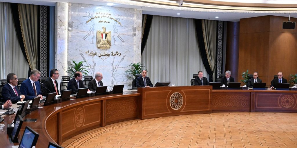 محطة مصر نيوز - رئيس مجلس الوزراء يترأس اجتماع لجنة إدارة الأزمات المركزية