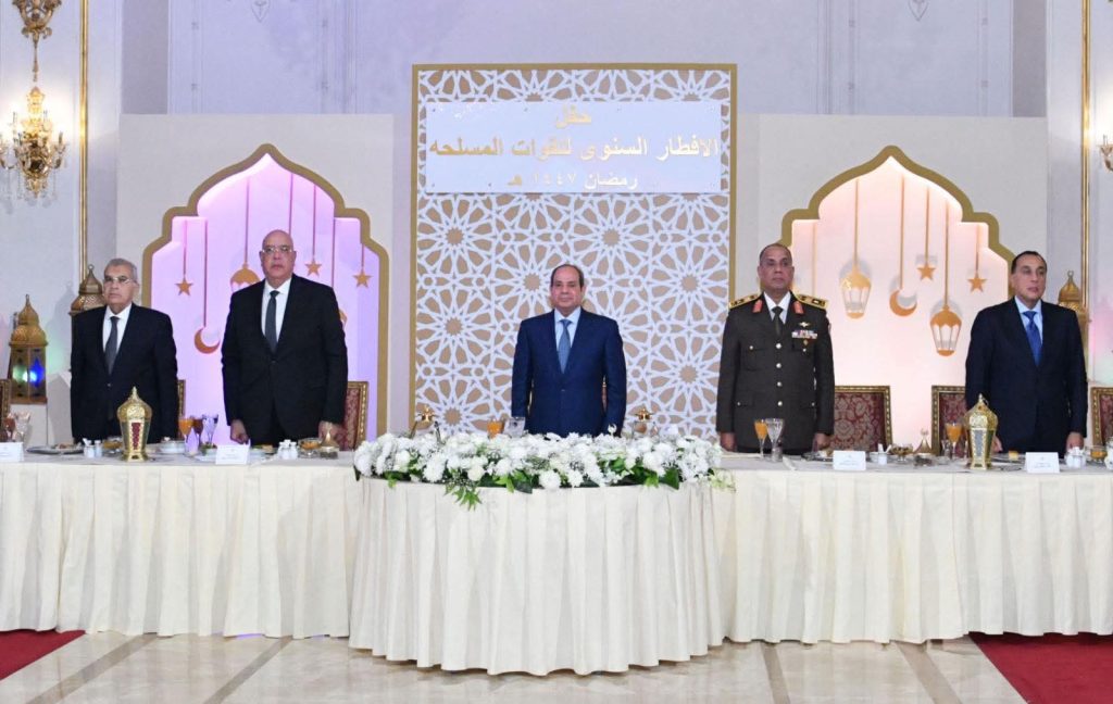 محطة مصر نيوز - الرئيس في حفل إفطار القوات المسلحة: اطمئنوا على مصر كويس.. محدش بفضل الله يقدر يقترب من هذا البلد