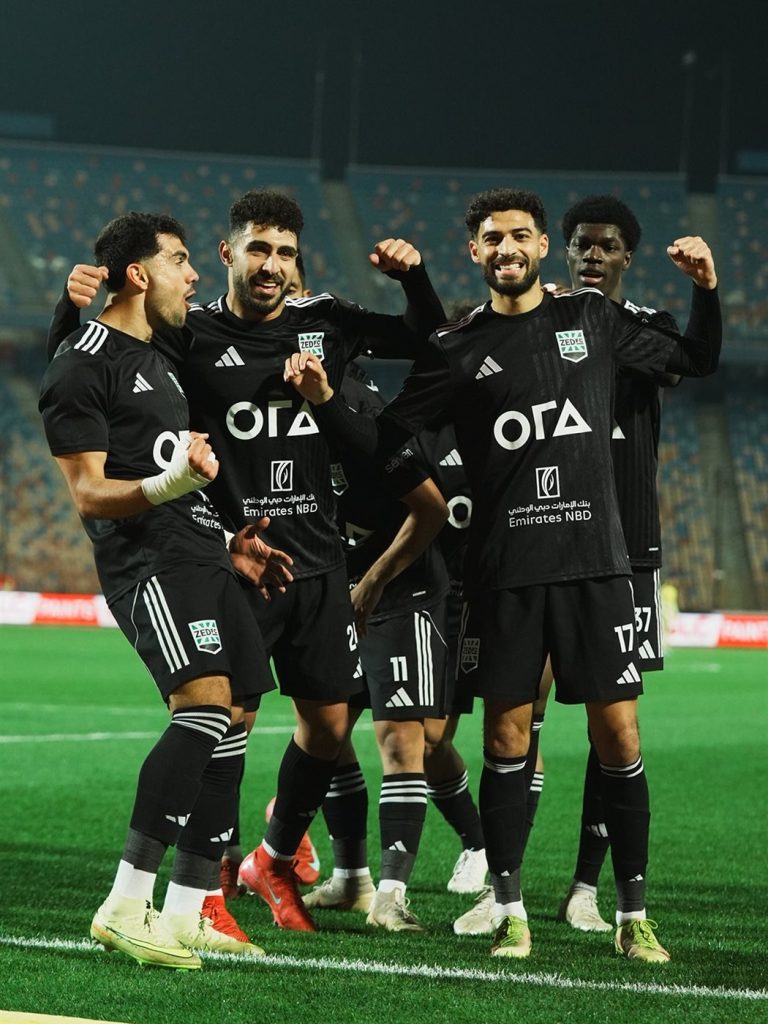 أخبار مصر والعالم لحظة بلحظة - الأهلي ينجو من فخ «زد» بتعادل مثير في الدوري