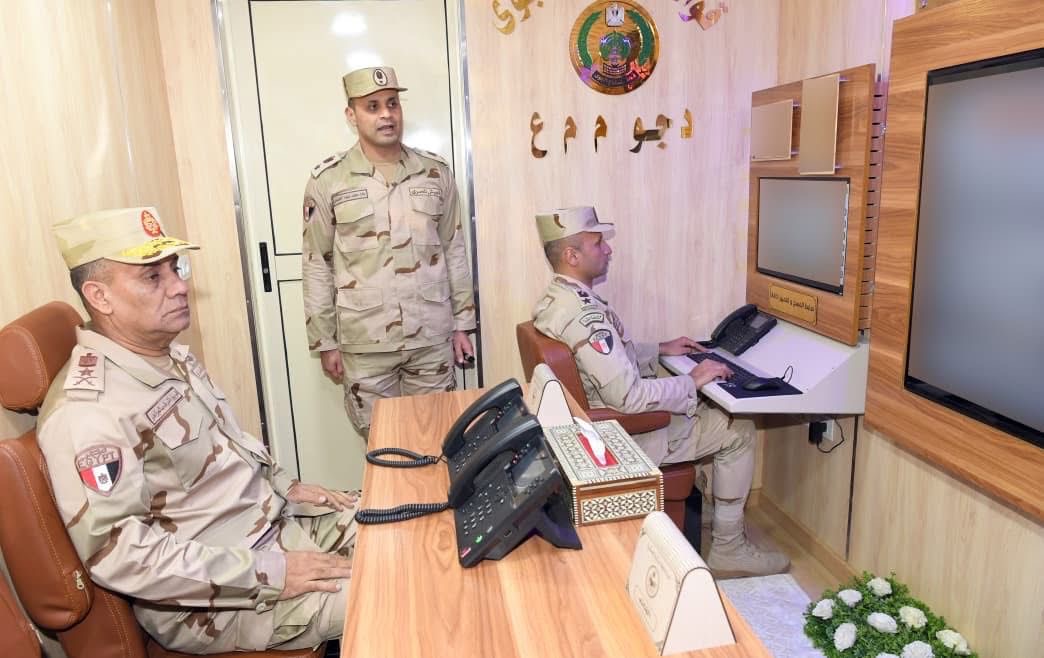 محطة مصر نيوز - وزير الدفاع يتفقد الجاهزية القتالية للمنطقة المركزية العسكرية