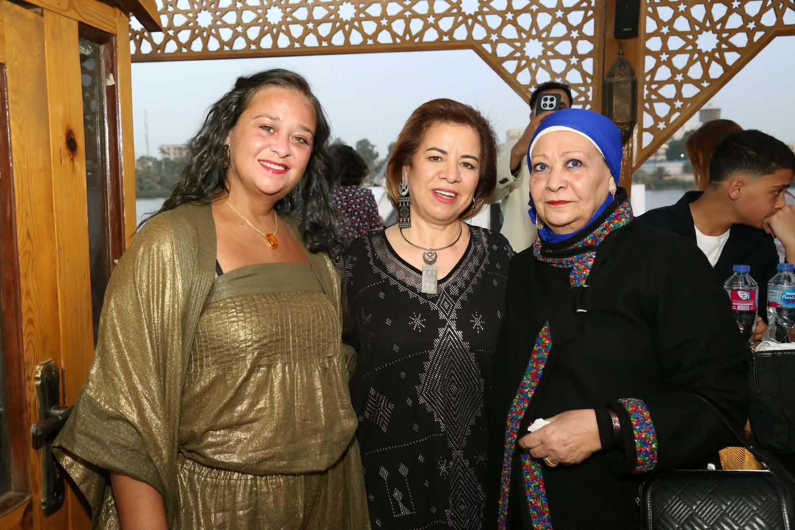 أخبار مصر والعالم لحظة بلحظة - افتتاح مبهر لمهرجان الأقصر للسينما الأفريقية على ضفاف النيل