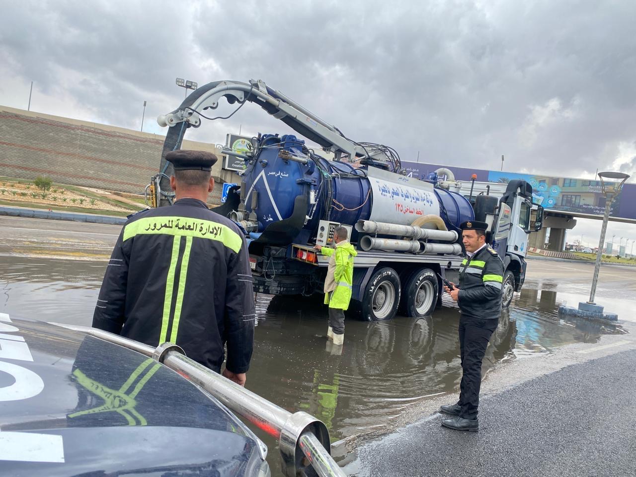 محطة مصر نيوز - لسوء الأحوال الجوية.. الداخلية تدفع بسيارات الإغاثة والأوناش والدراجات النارية بمختلف المناطق