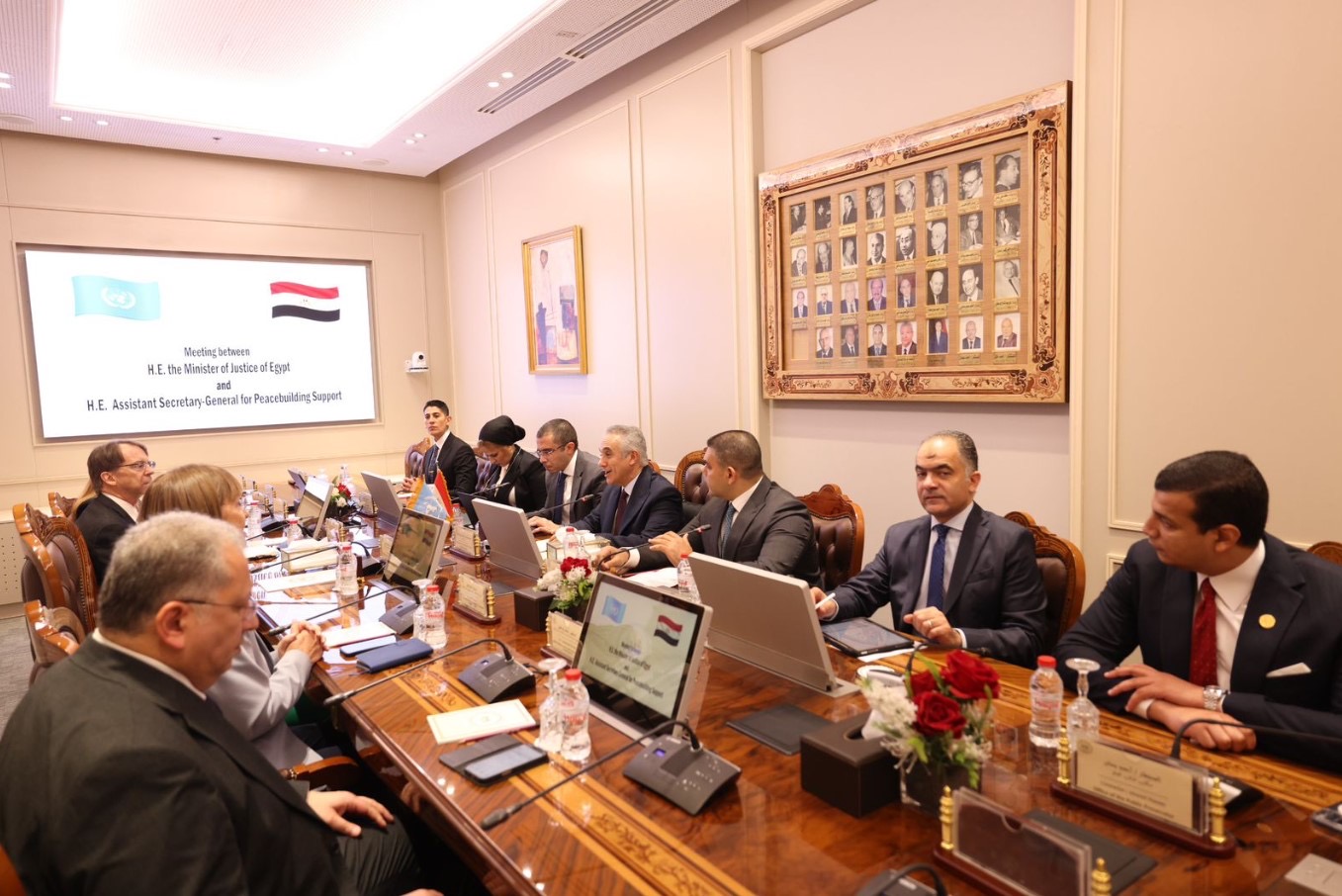 محطة مصر نيوز - وزير العدل يبحث مع مساعد الأمين العام للأمم المتحدة لدعم بناء السلام سبل تعزيز التعاون في مجالات سيادة القانون