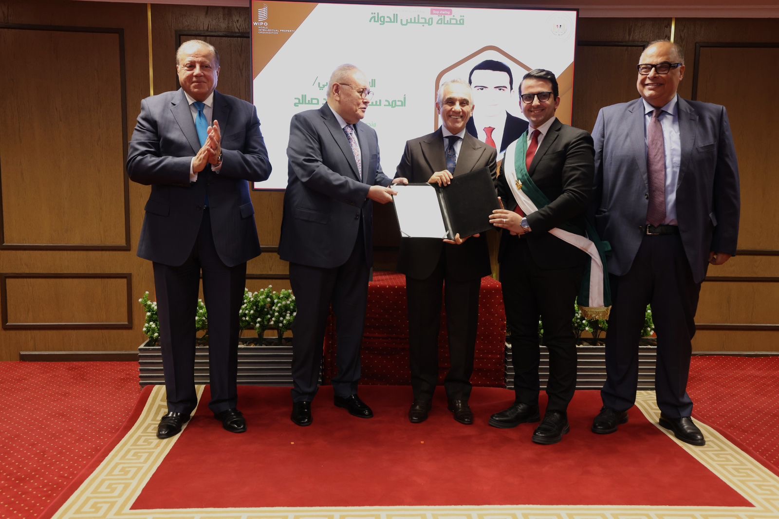 محطة مصر نيوز - وزير العدل يكرم أوائل القضاة في دورة الملكية الفكرية.. ويؤكد: نؤسس لعدالة تدعم الابتكار