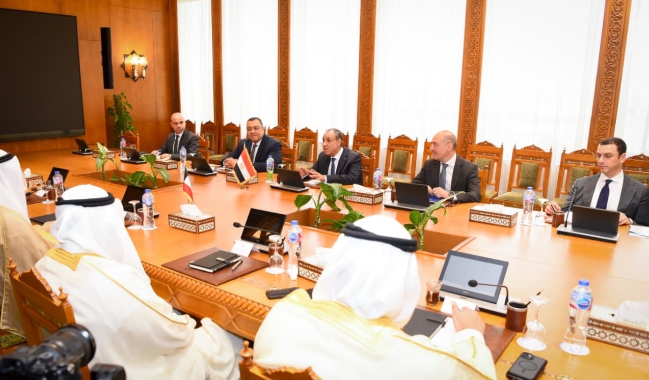 محطة مصر نيوز - مشاورات سياسية بين وزيرا خارجية مصر والكويت ويؤكدان عمق العلاقات الأخوية بين البلدين