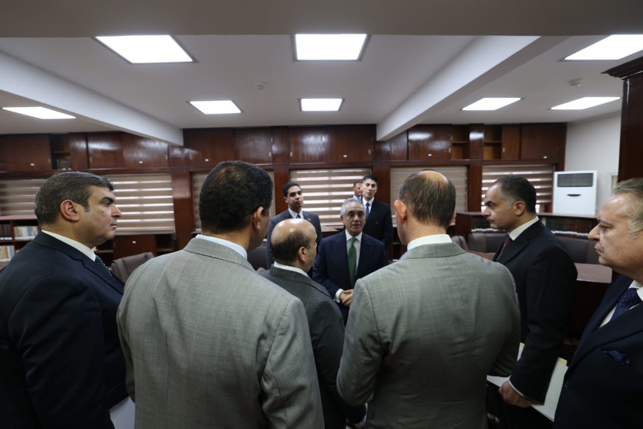 محطة مصر نيوز - وزير العدل يباشر مهامه من مركز الدراسات.. ويلتقي نادي مجلس الدولة