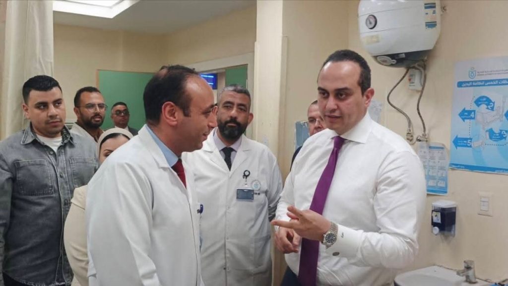 أخبار مصر - رئيس الرعاية الصحية يُجري مرورًا مفاجئًا على عدد من المنشآت الصحية بـ بورسعيد