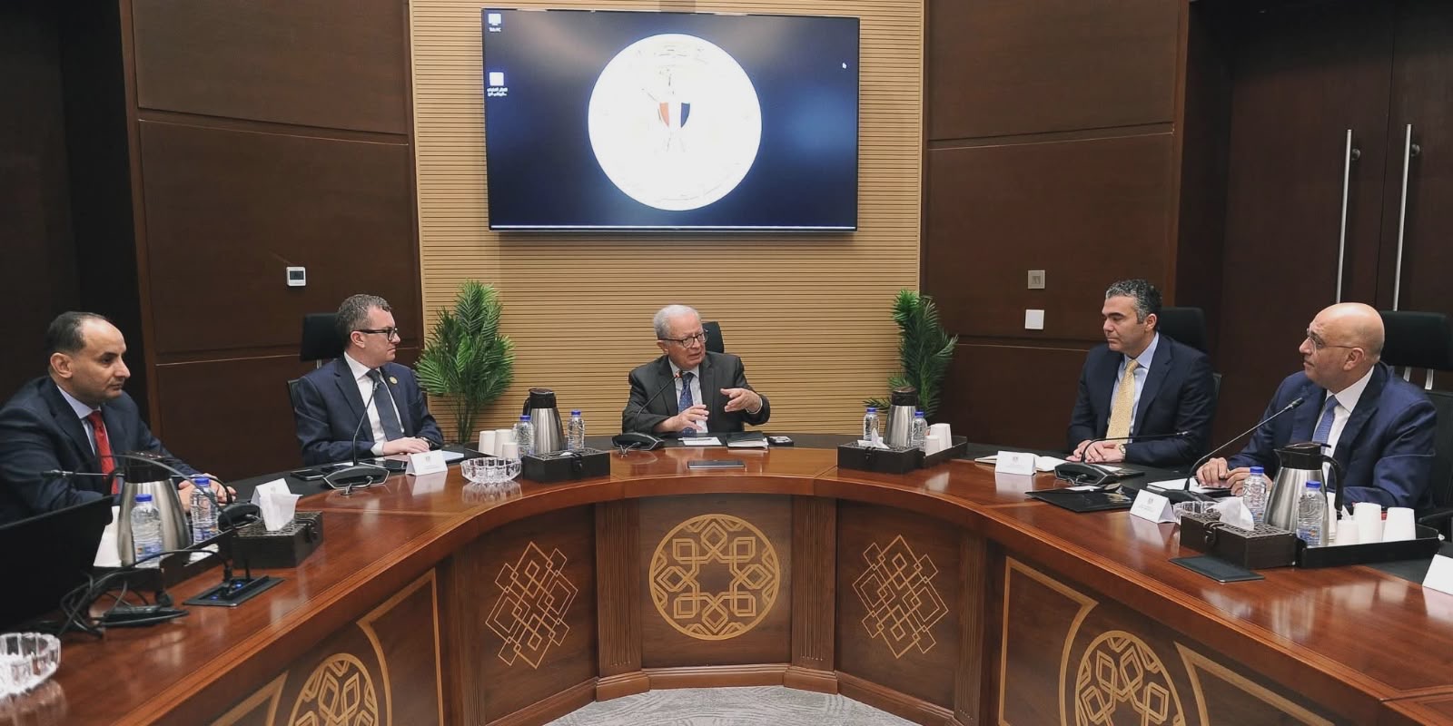 محطة مصر نيوز - نائب رئيس الوزراء للشئون الاقتصادية يعقد اجتماعاً بشأن الاجتماع المُقبل للمجموعة الوزارية لريادة الأعمال