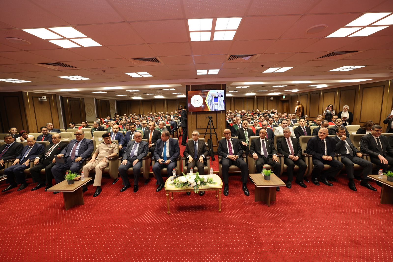 محطة مصر نيوز - وزير العدل يكرم أوائل القضاة في دورة الملكية الفكرية.. ويؤكد: نؤسس لعدالة تدعم الابتكار