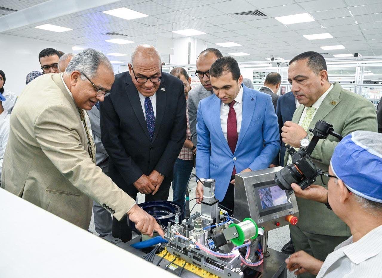 محطة مصر نيوز - منتجات الهيئة العربية للتصنيع «زيروتك» تحصل على اعتماد MFi من Apple العالمية