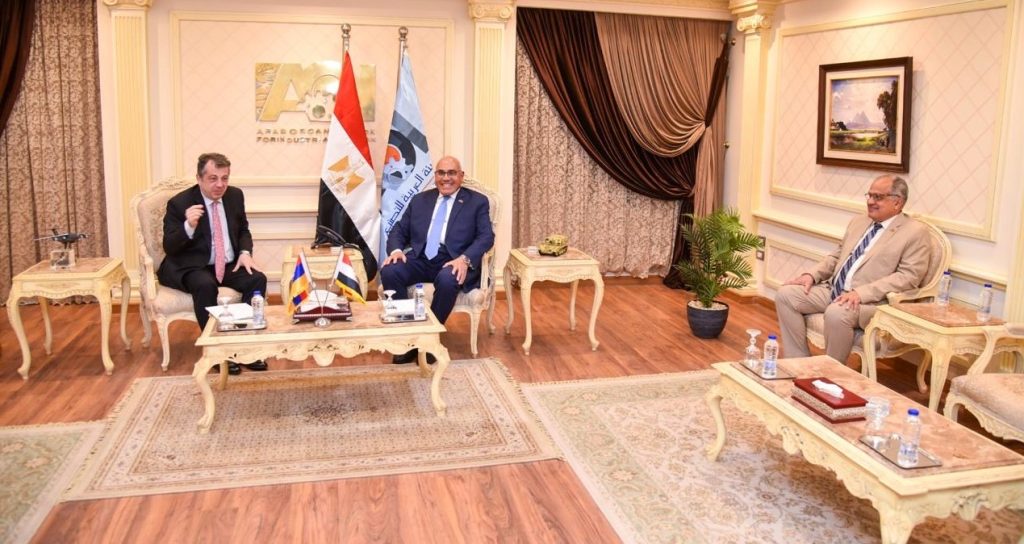 محطة مصر نيوز - رئيس الهيئة العربية للتصنيع يبحث مع سفير أرمينيا فتح آفاق جديدة من التعاون والشراكة والاستثمار