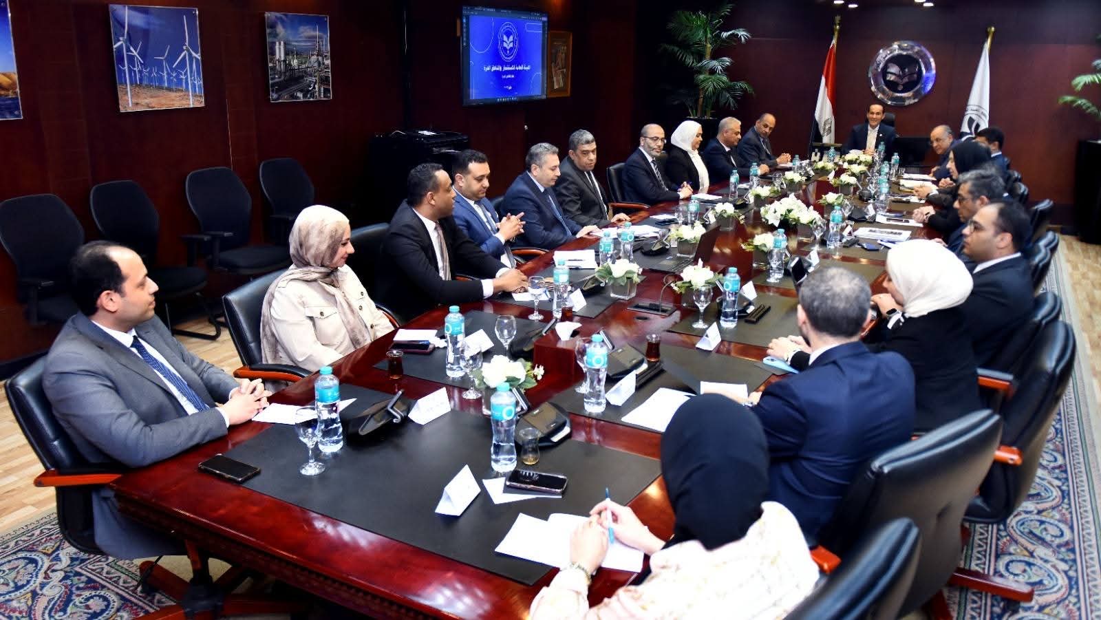 محطة مصر نيوز - ميكنة الخدمات بالمناطق الحرة والاستثمارية وتقليص زمن تقديم الخدمات