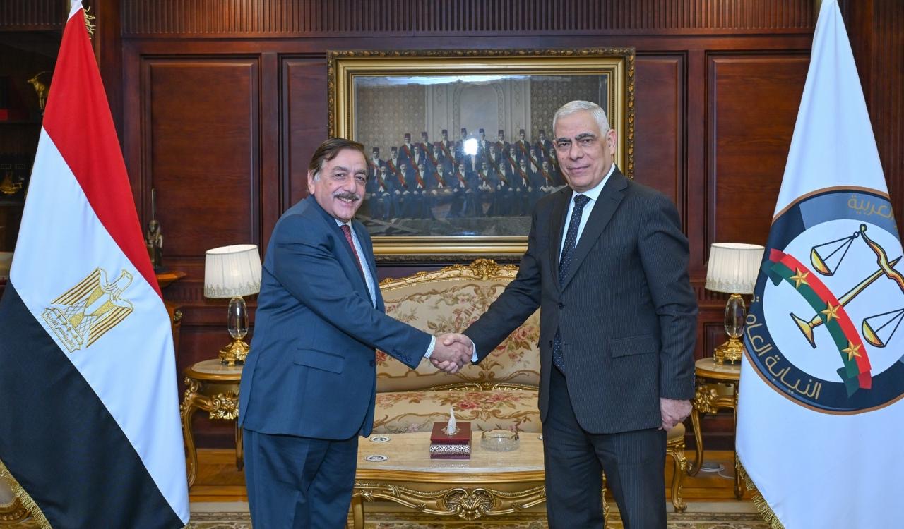 محطة مصر نيوز - النائب العام يستقبل رئيس محكمة استئناف أسيوط