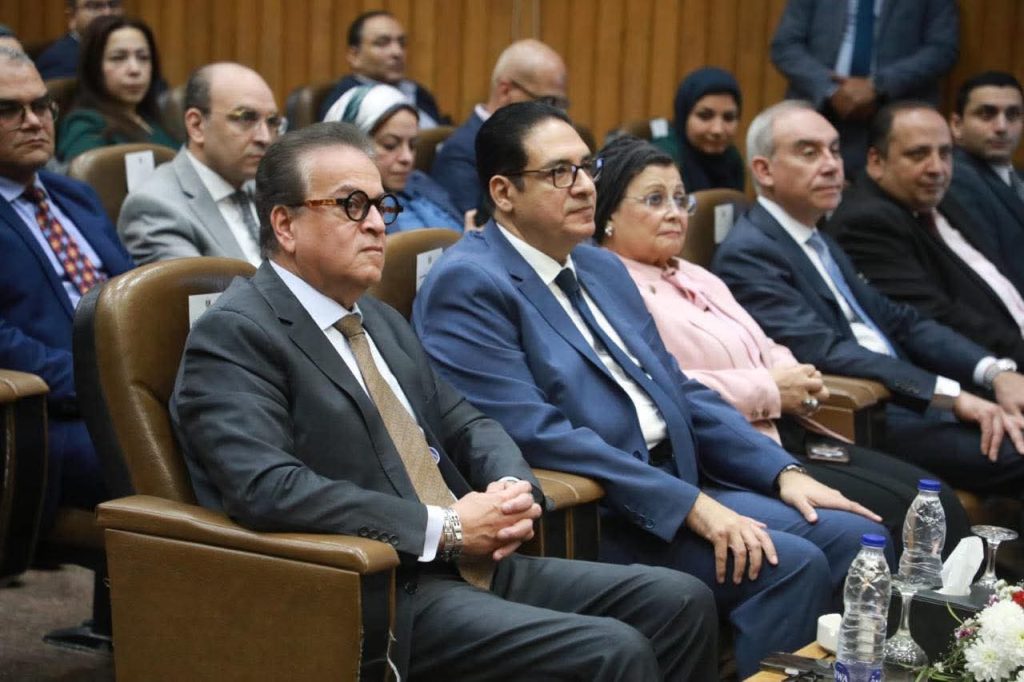 أخبار مصر والعالم لحظة بلحظة - وزير الصحة يشارك في مناقشة رسالة دكتوراه حول «مبادرة 100 مليون صحة ودورها في تطوير القطاع الصحي المصري»