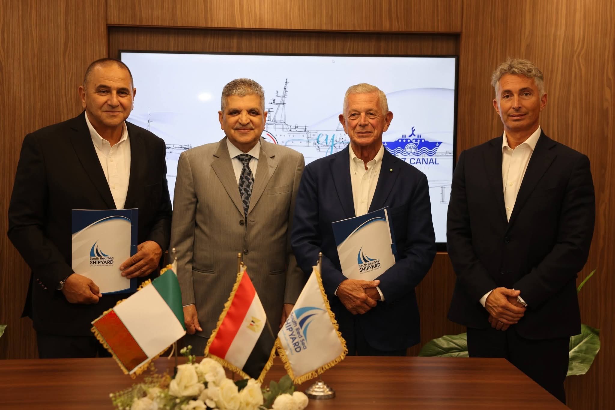 أخبار مصر والعالم لحظة بلحظة - هيئة قناة السويس توقع عقدًا مع مجموعة NERI الإيطالية لتصدير قاطرتين بحريتين جديدتين بقوة شد 80 طنًا