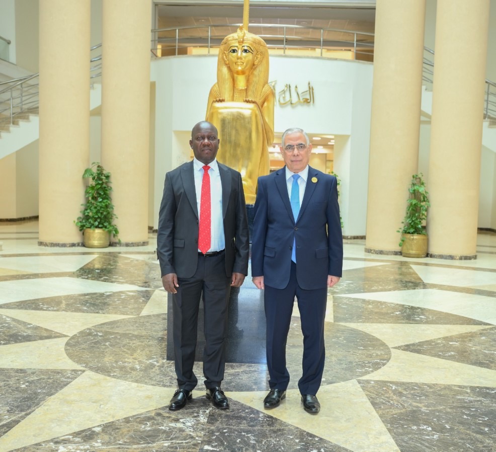 أخبار مصر والعالم لحظة بلحظة - النائب العام يستقبل نظيره الكيني لبحث تعزيز التعاون القضائي بين البلدين