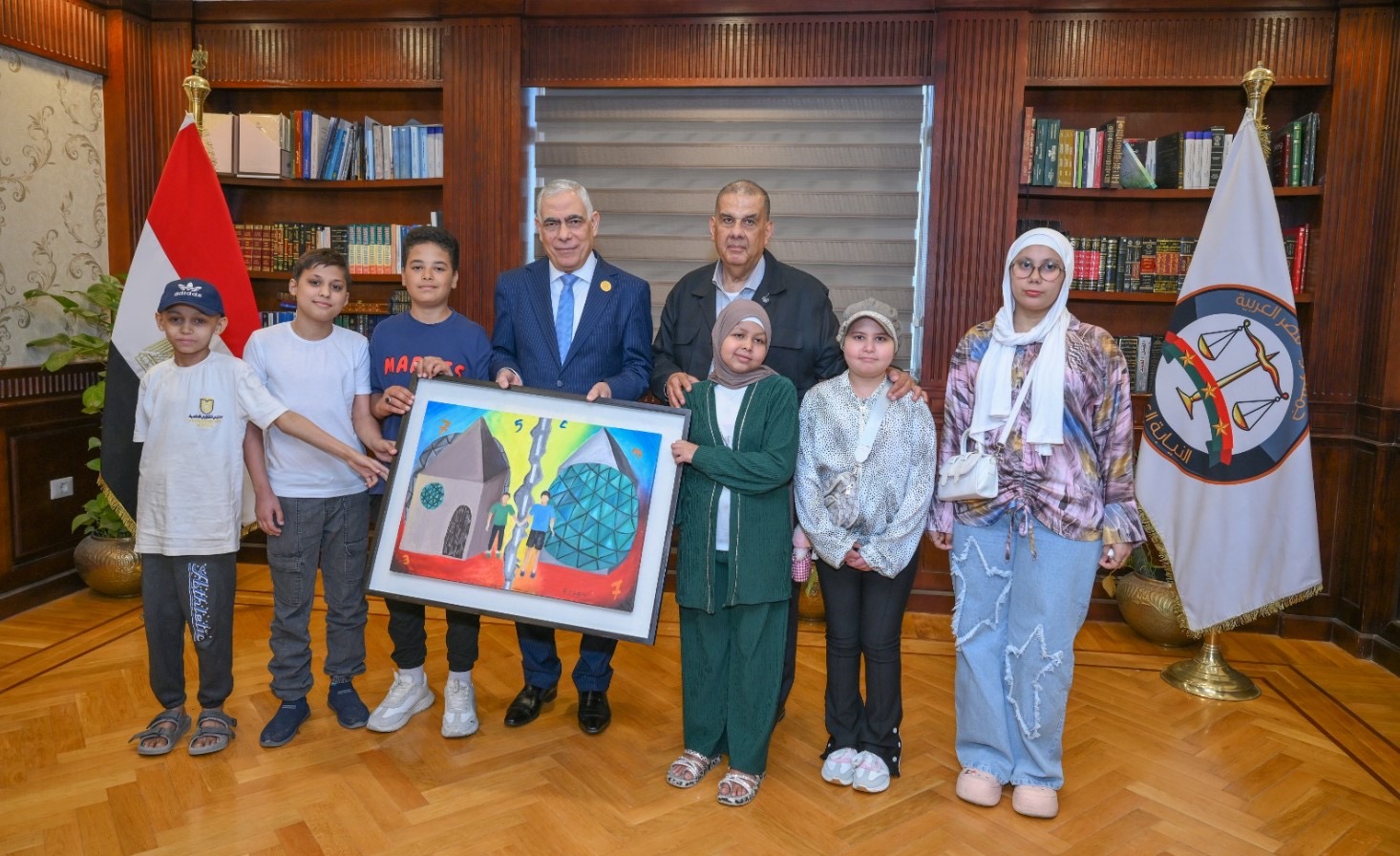 أخبار مصر والعالم لحظة بلحظة - في زيارة إنسانية تعزز قيم التضامن والدعم.. النيابة العامة تستقبل أطفال مستشفى 57357